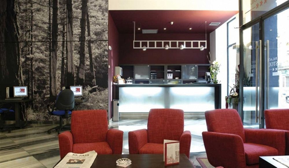 ולנסיה Petit Palace Plaza De La Reina מראה חיצוני תמונה